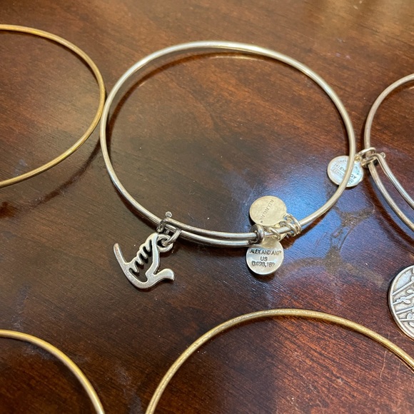 Alex & Ani Bracelets.  6 total - Picture 6 of 8